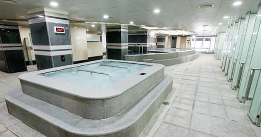 실내 스파 욕조