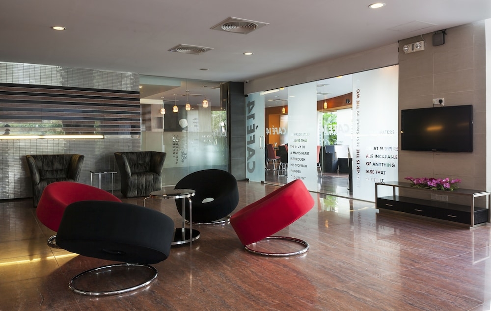 로비 좌석 공간