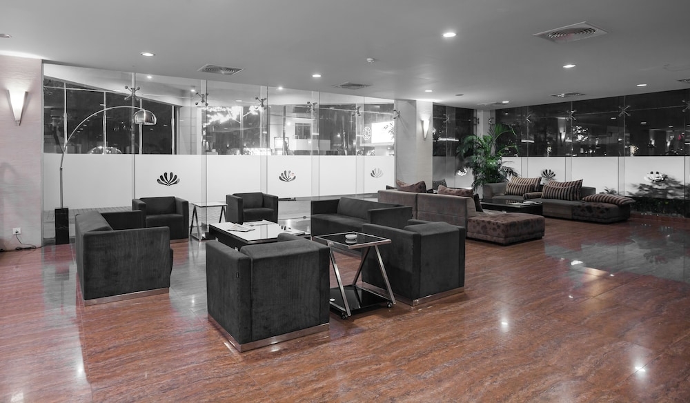 로비 좌석 공간