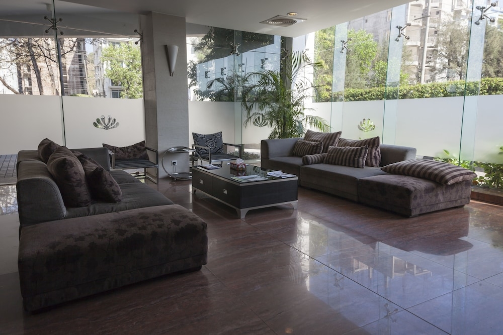 로비 좌석 공간