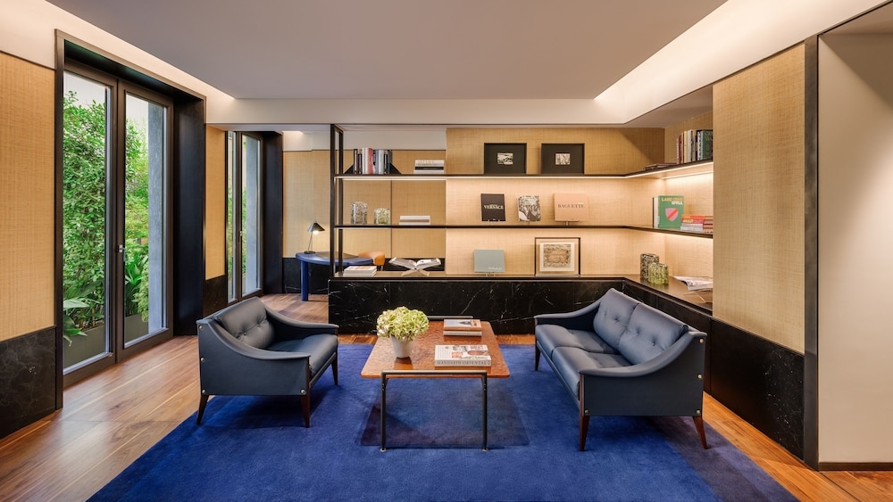 로비 좌석 공간