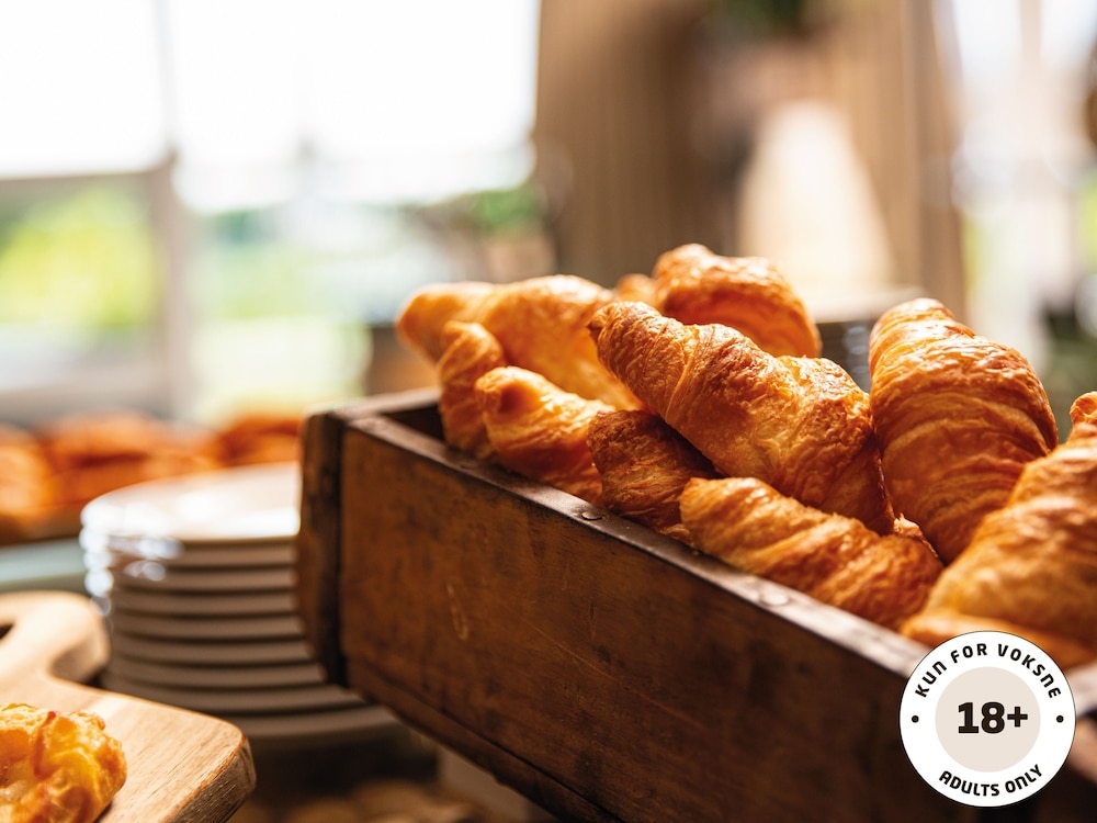 뷔페 아침 식사