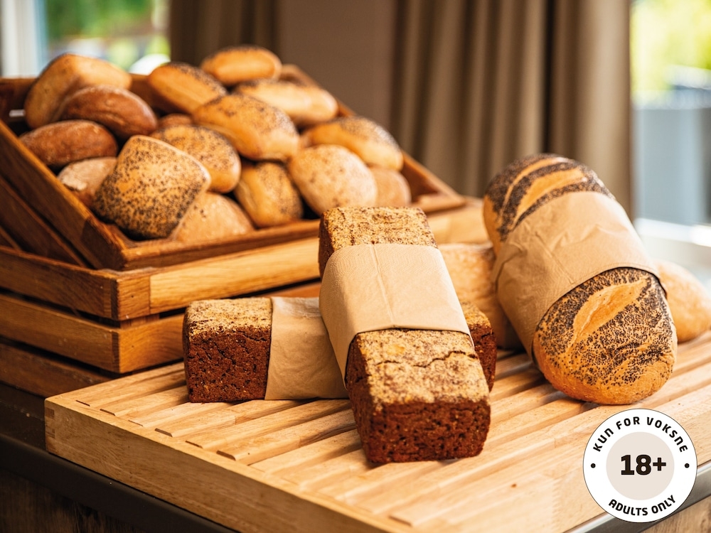 뷔페 아침 식사