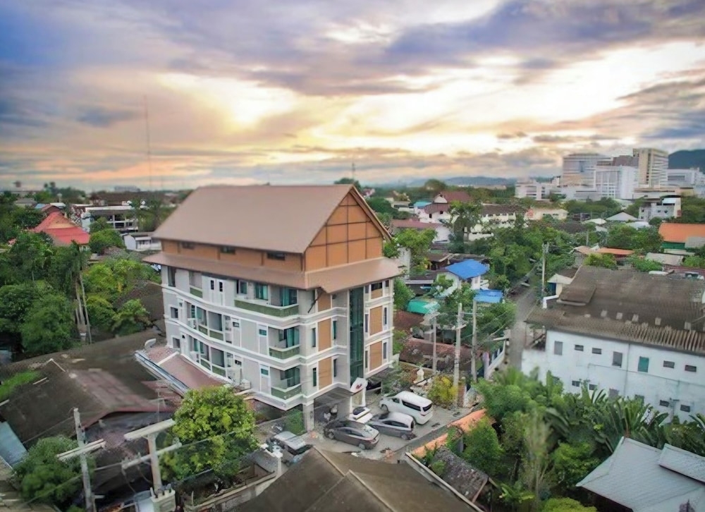 숙박 시설 정면