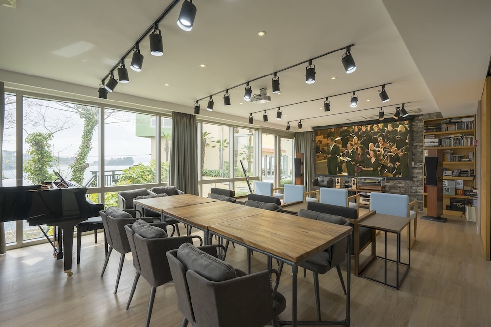 숙박 시설 내 편의 시설/서비스