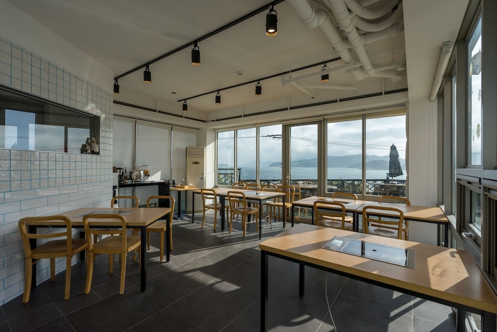 숙박 시설 내 편의 시설/서비스