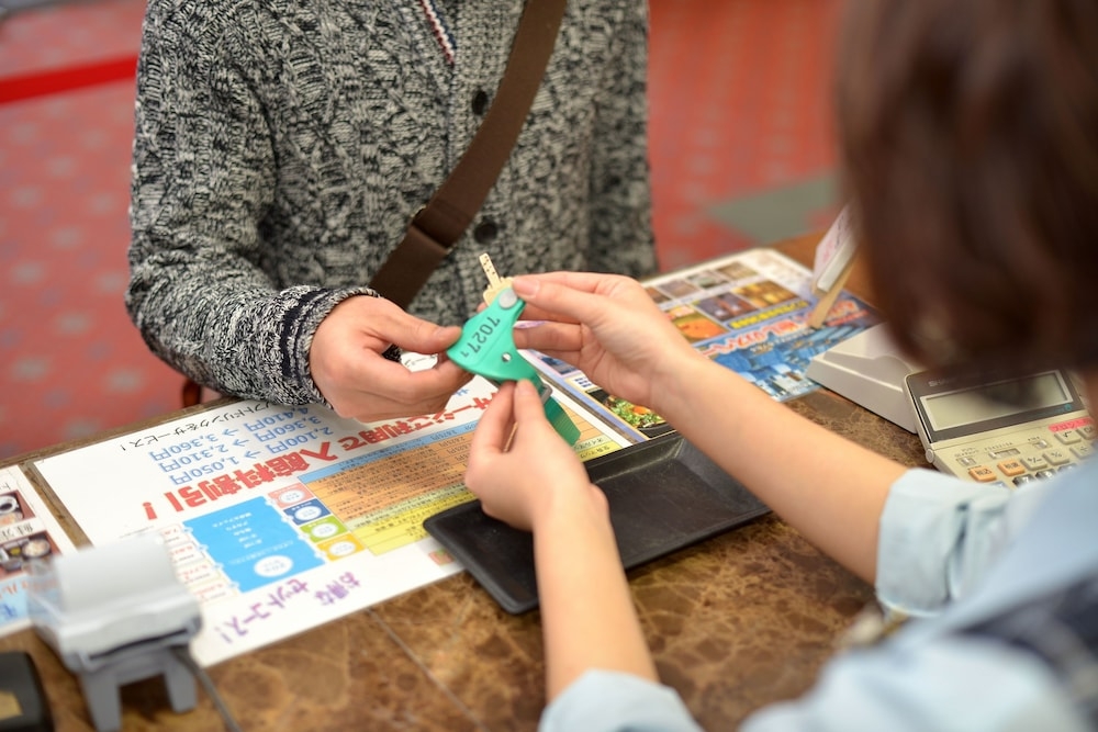 체크인/체크아웃 키오스크