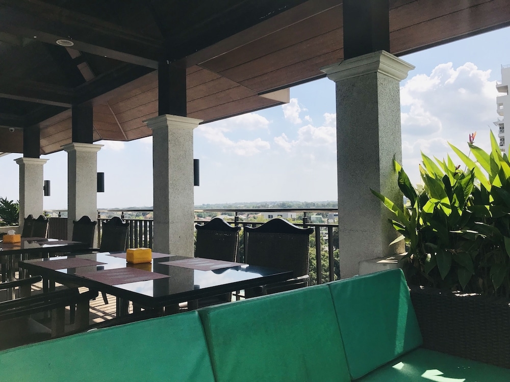 객실 내 식사 공간