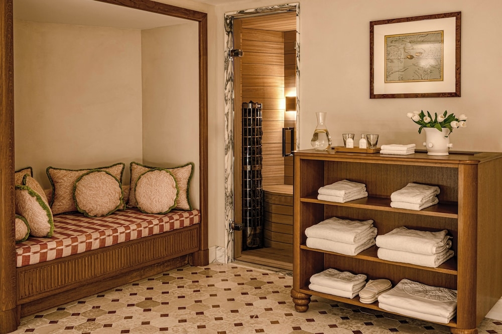 객실 내 피트니스