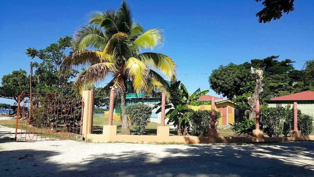 숙박 시설 구내