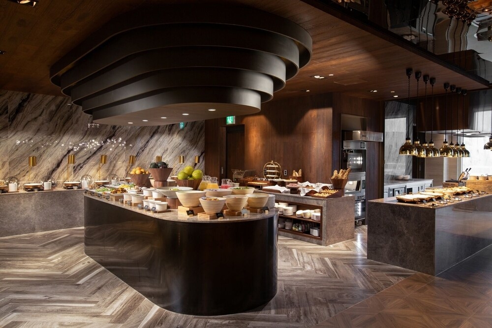 뷔페 아침 식사