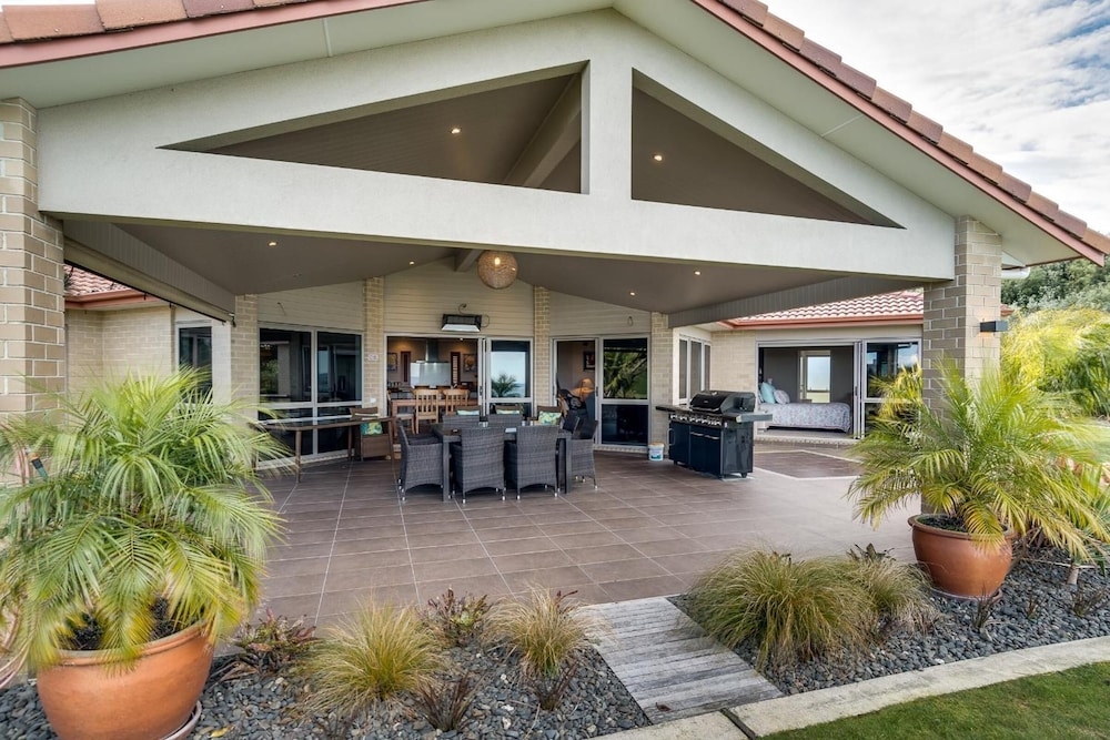 숙박 시설 구내