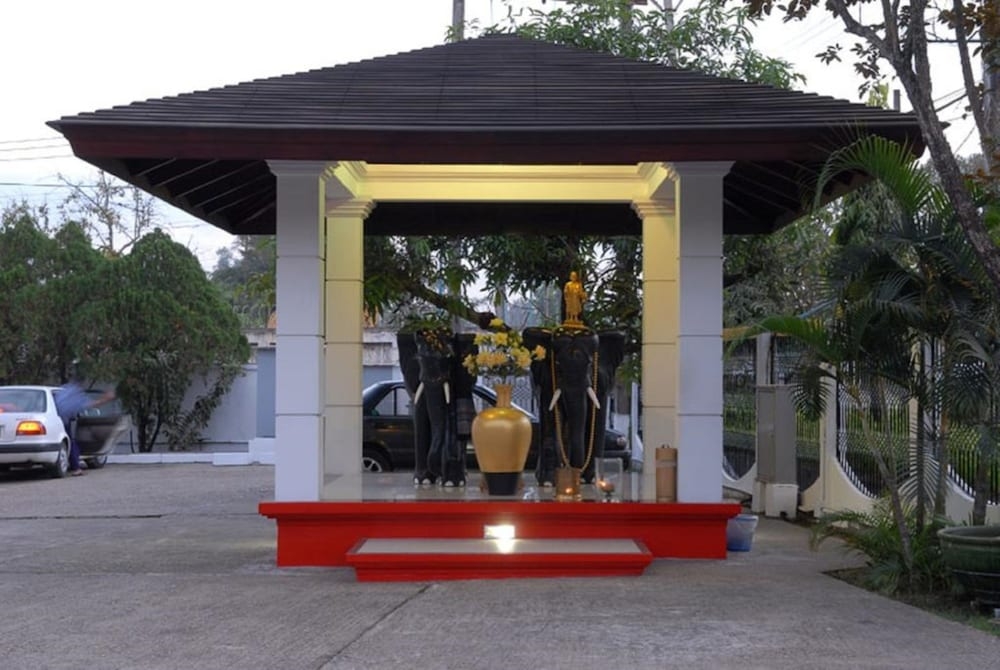 숙박 시설 구내