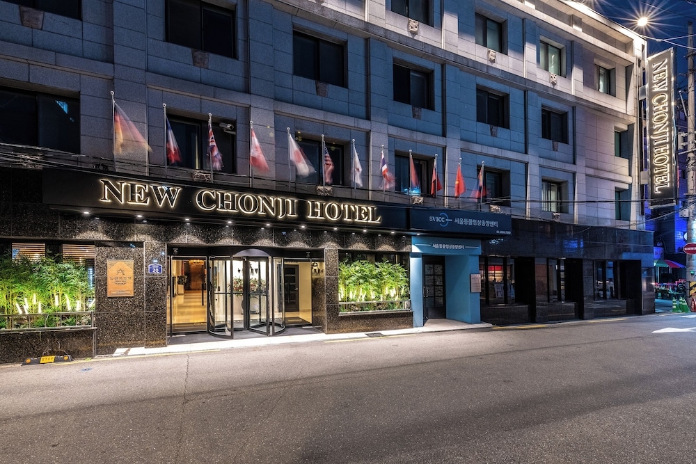 숙박 시설 정면