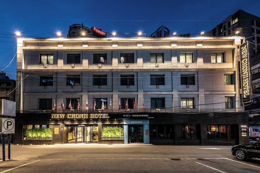 숙박 시설 정면