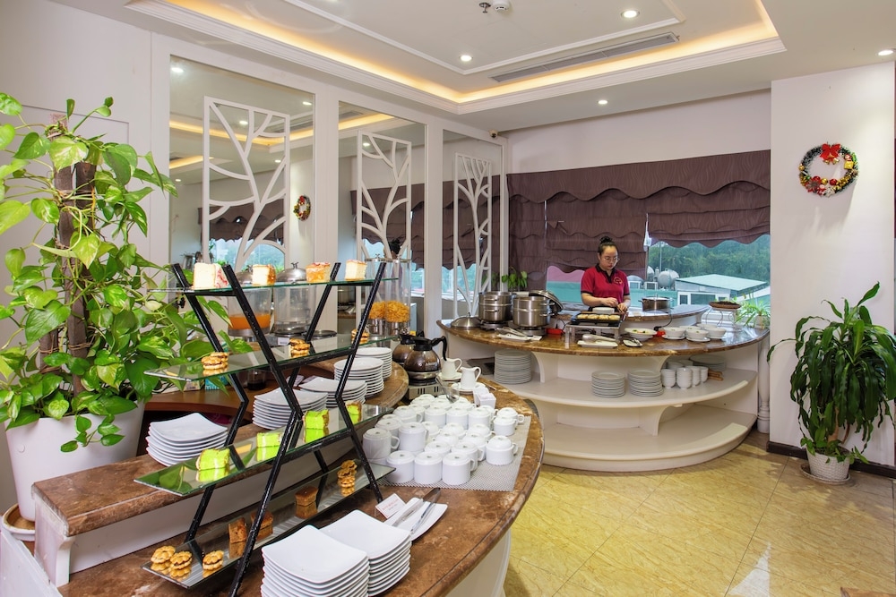 뷔페 아침 식사