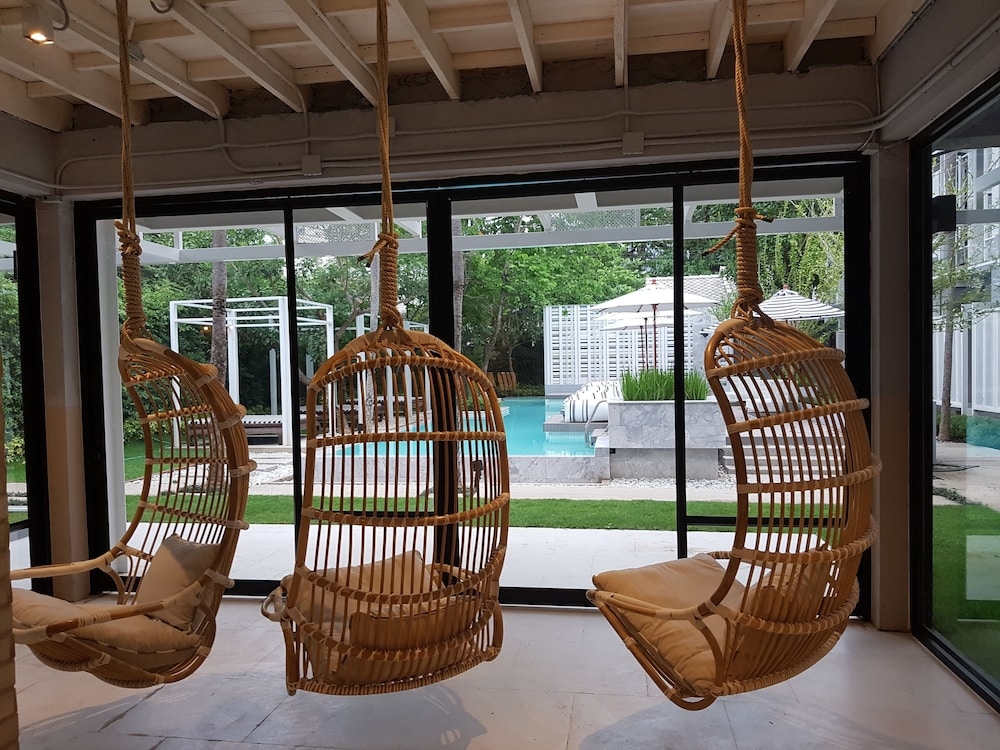 로비 좌석 공간