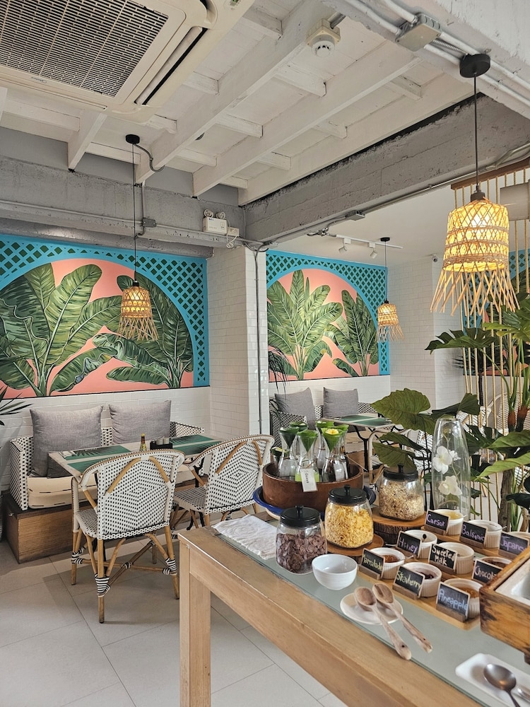 뷔페 아침 식사