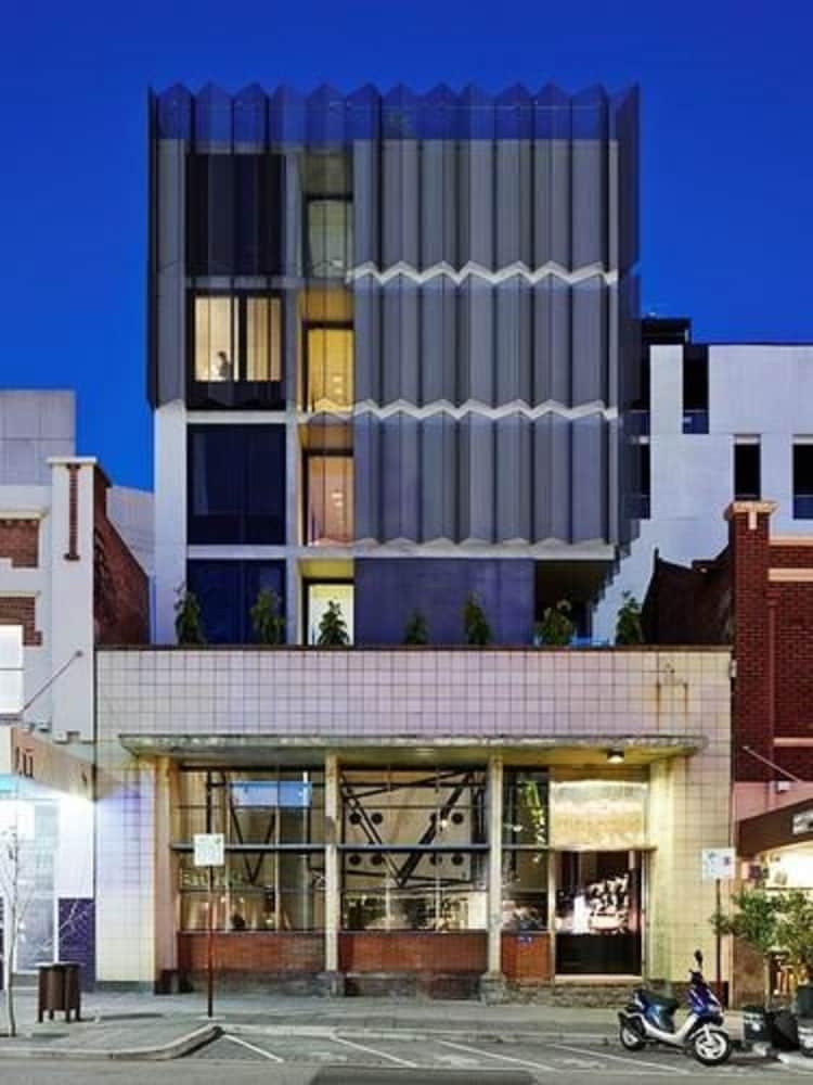 숙박 시설 정면