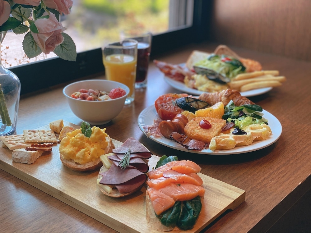 뷔페 아침 식사