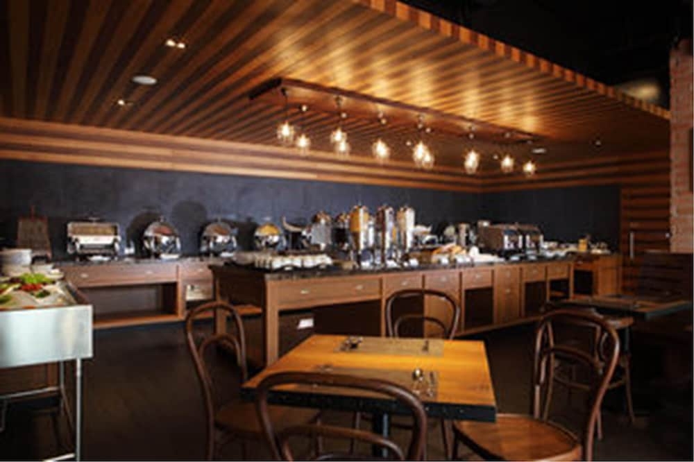 뷔페 아침 식사