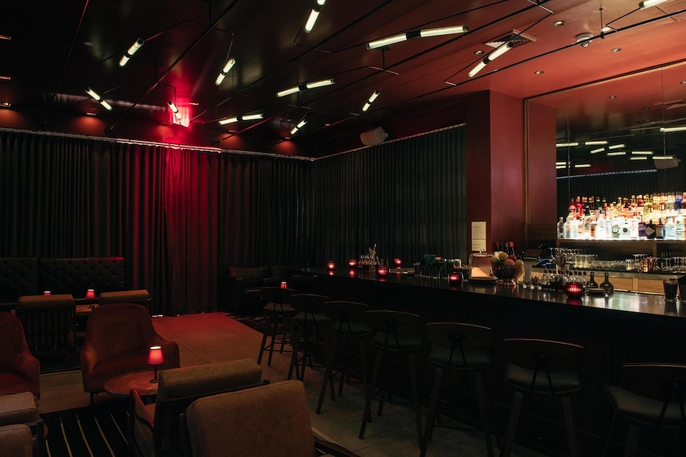 바(숙박 시설 내)