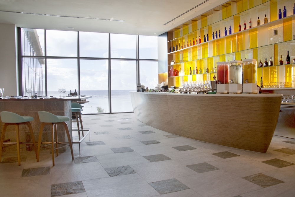 바(숙박 시설 내)