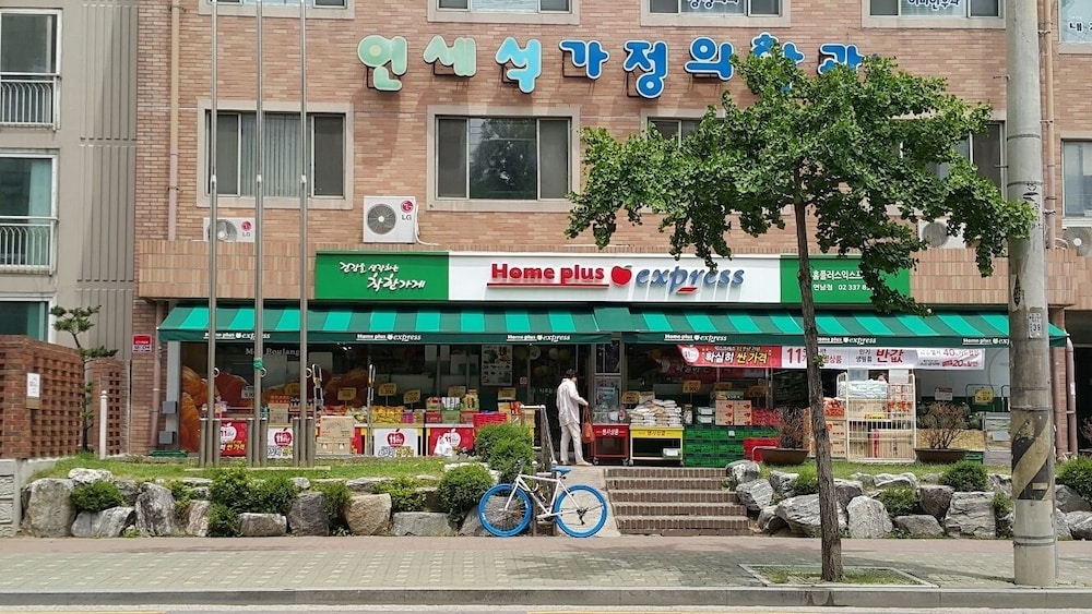 숙박 시설 정면
