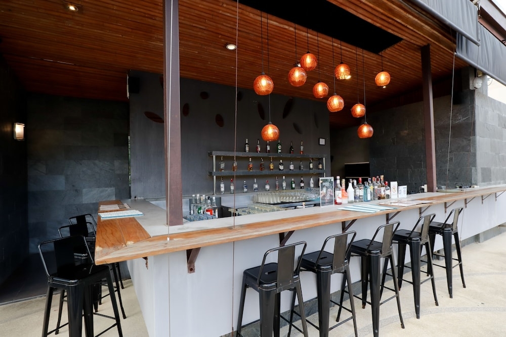 바(숙박 시설 내)