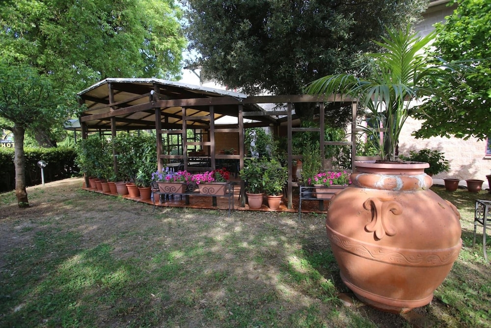 숙박 시설 구내