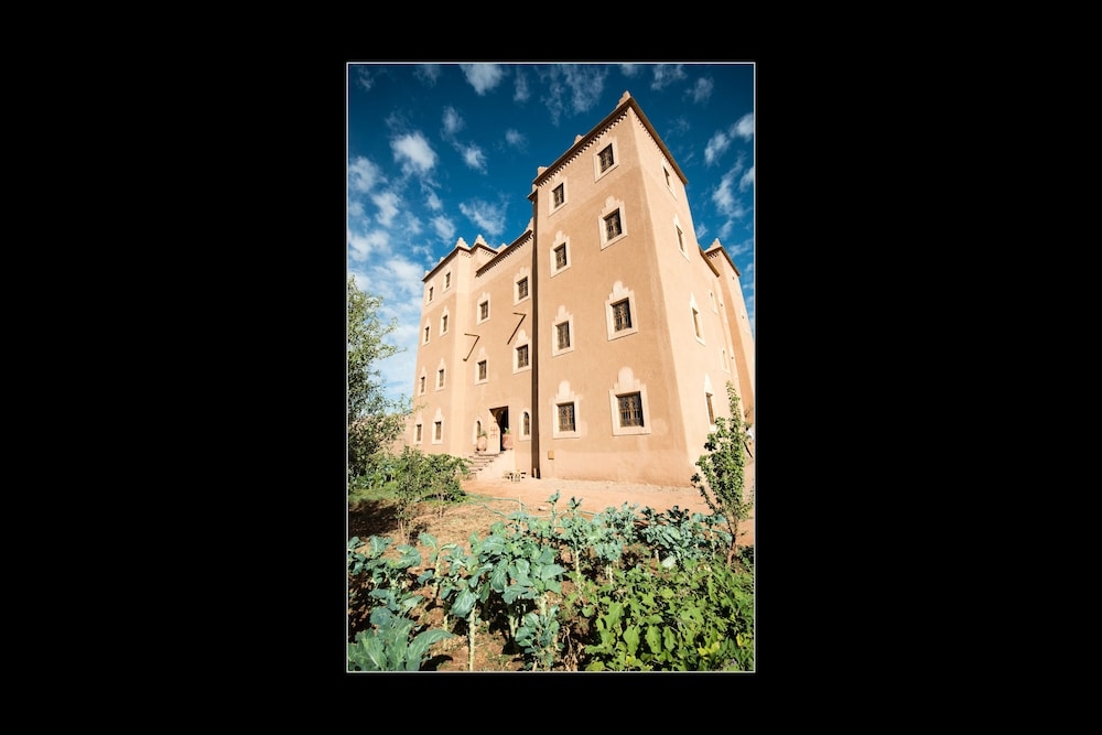 숙박 시설 정면