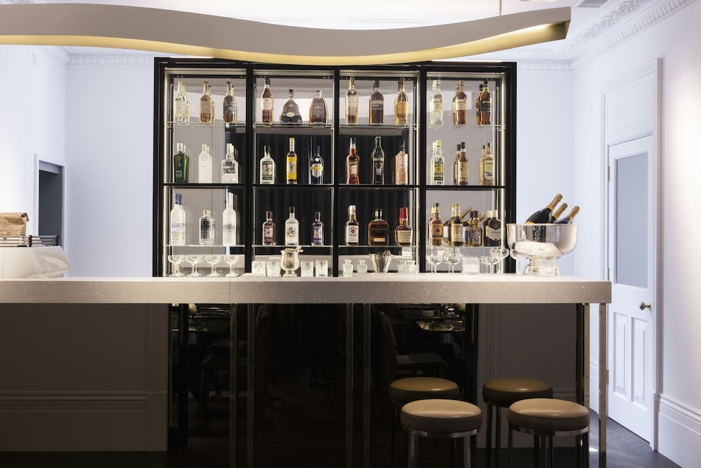 바(숙박 시설 내)