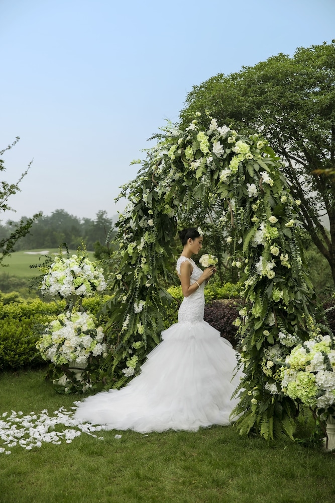 야외 결혼식 공간