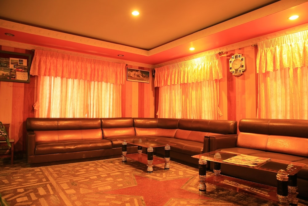 로비 좌석 공간