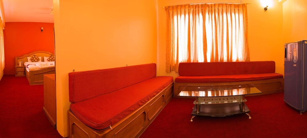 객실 내 식사 공간