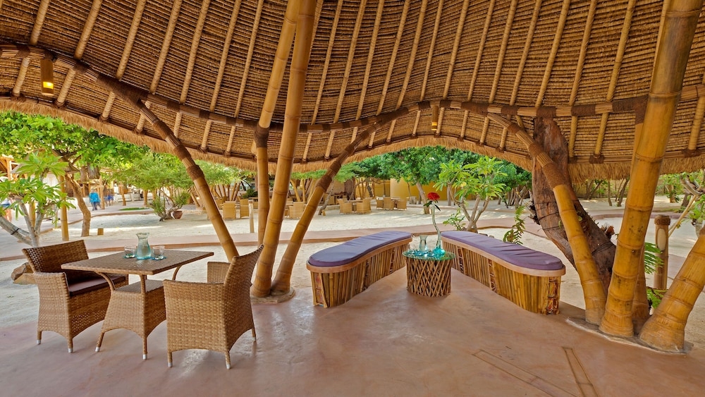 로비 좌석 공간