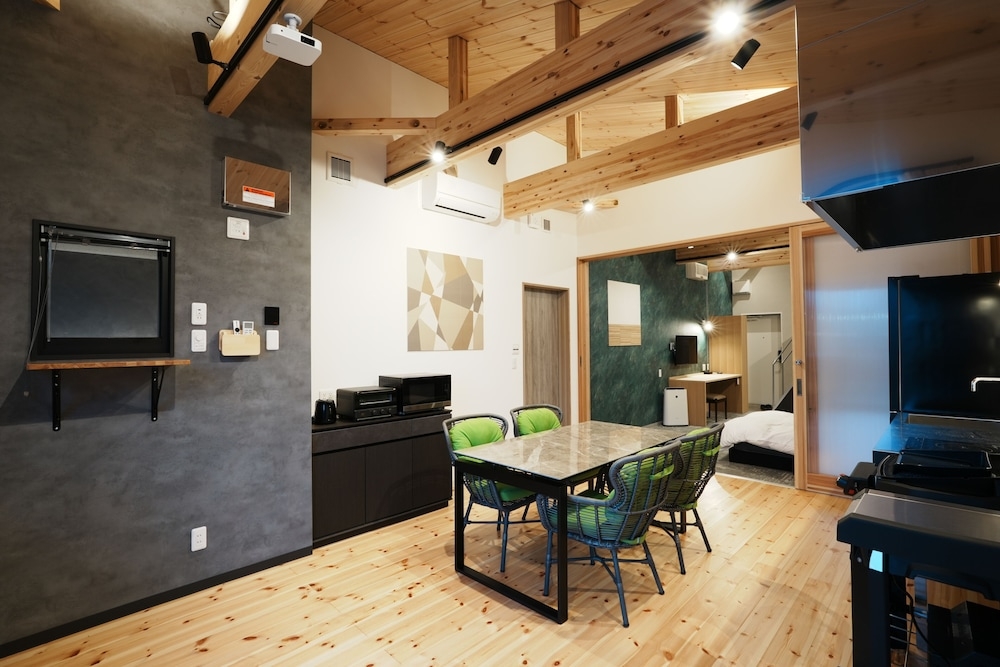 숙박 시설 내 편의 시설/서비스