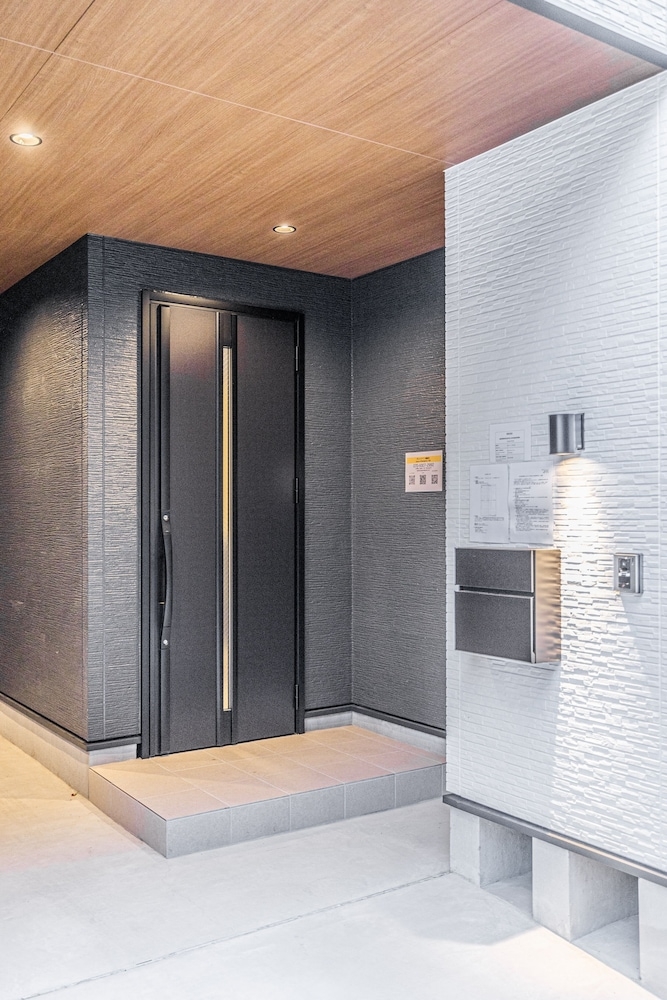 숙박 시설 정면