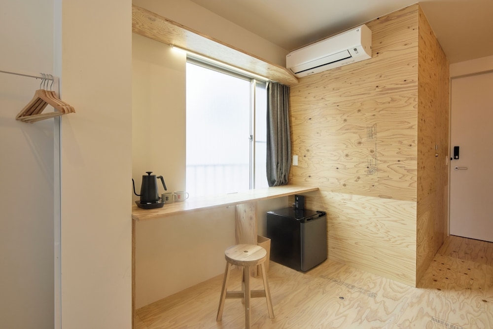 객실 내 식사 공간