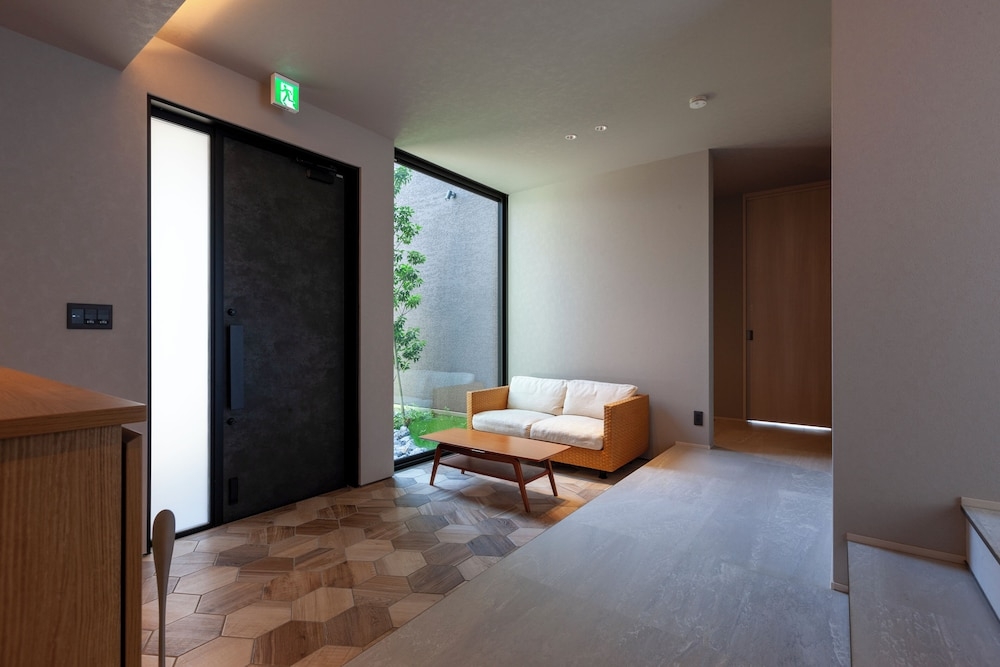 숙박 시설 정면