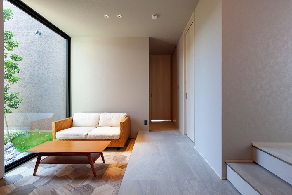 숙박 시설 정면