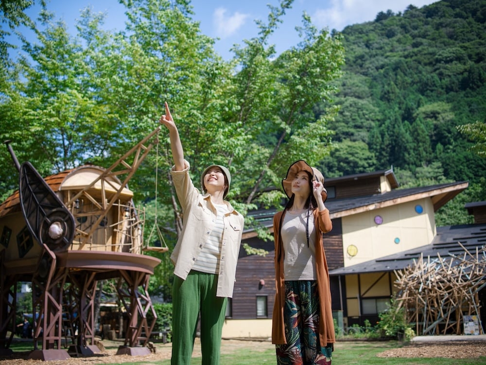 숙박 시설 내 편의 시설/서비스