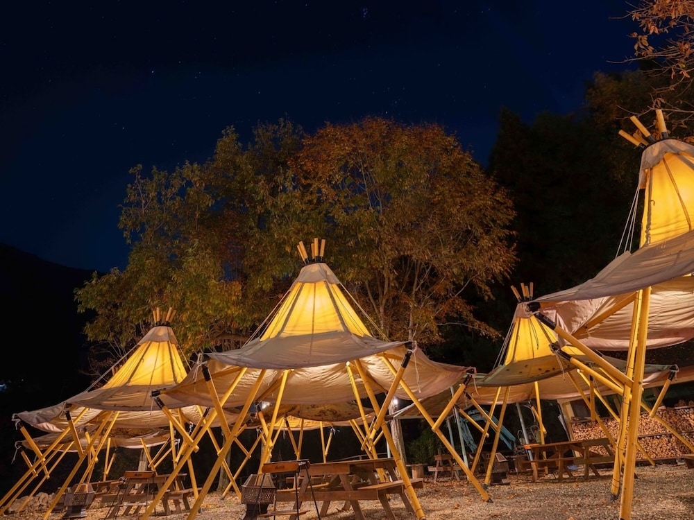 숙박 시설 내 편의 시설/서비스