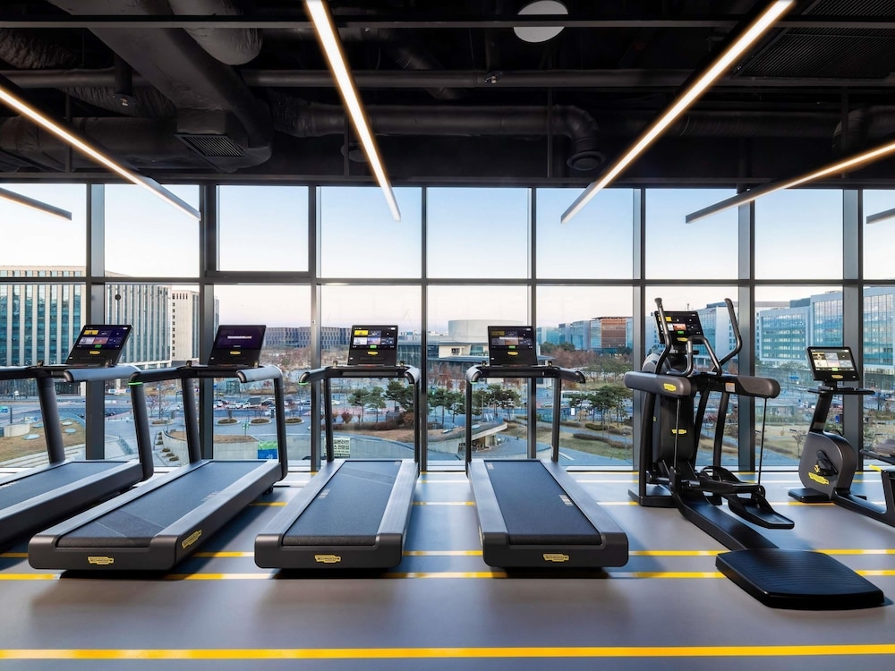 피트니스 시설