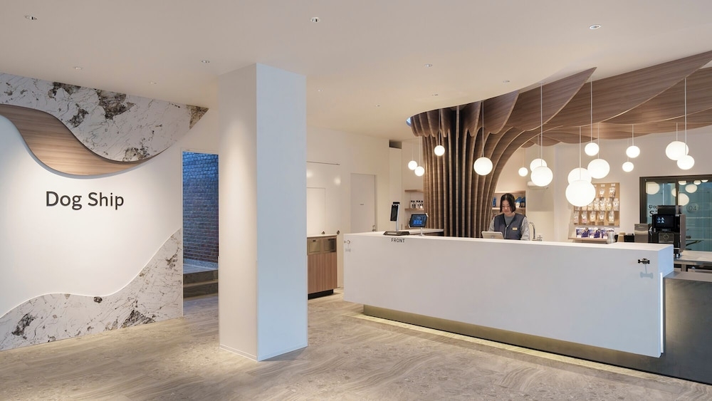 숙박 시설 내 편의 시설/서비스