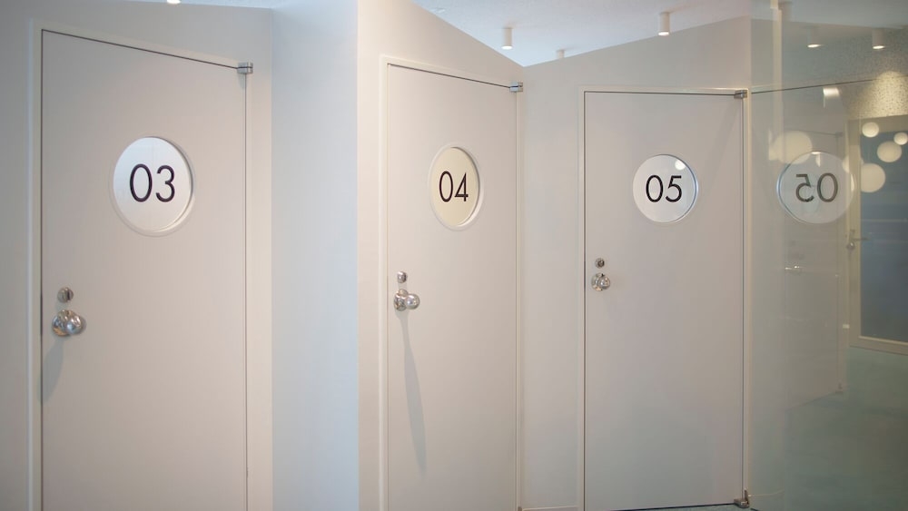 숙박 시설 내 편의 시설/서비스