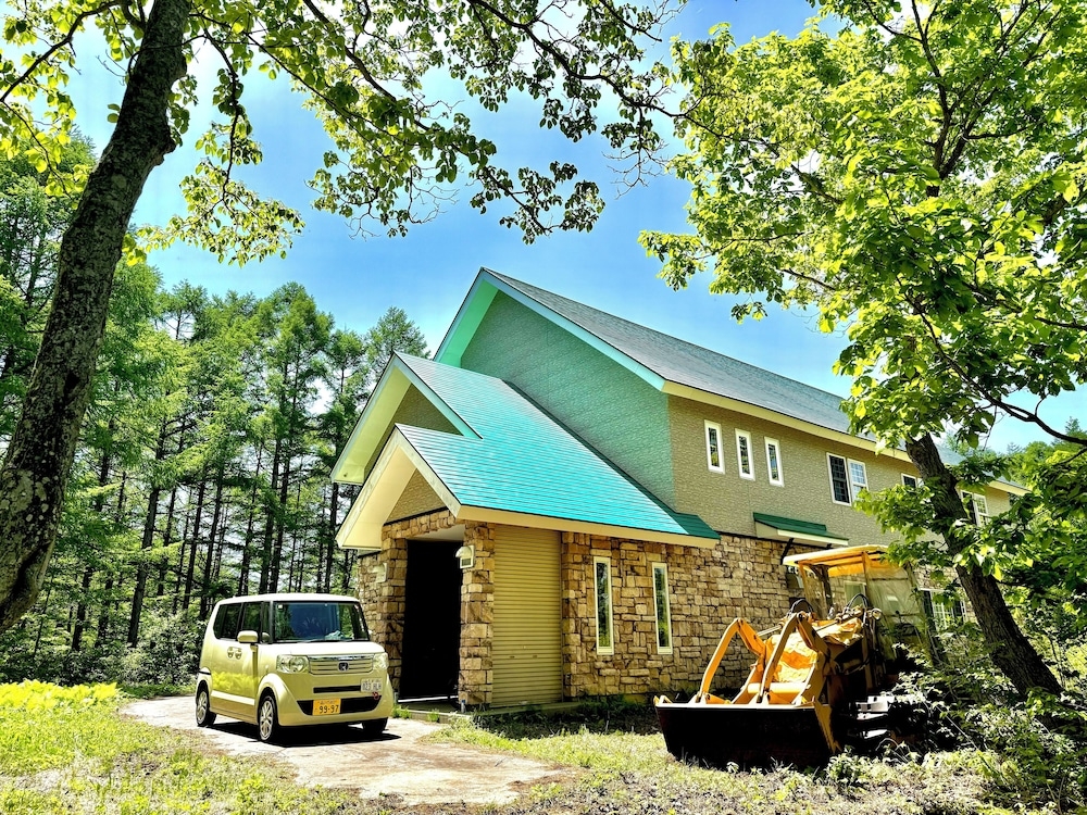 숙박 시설 정면