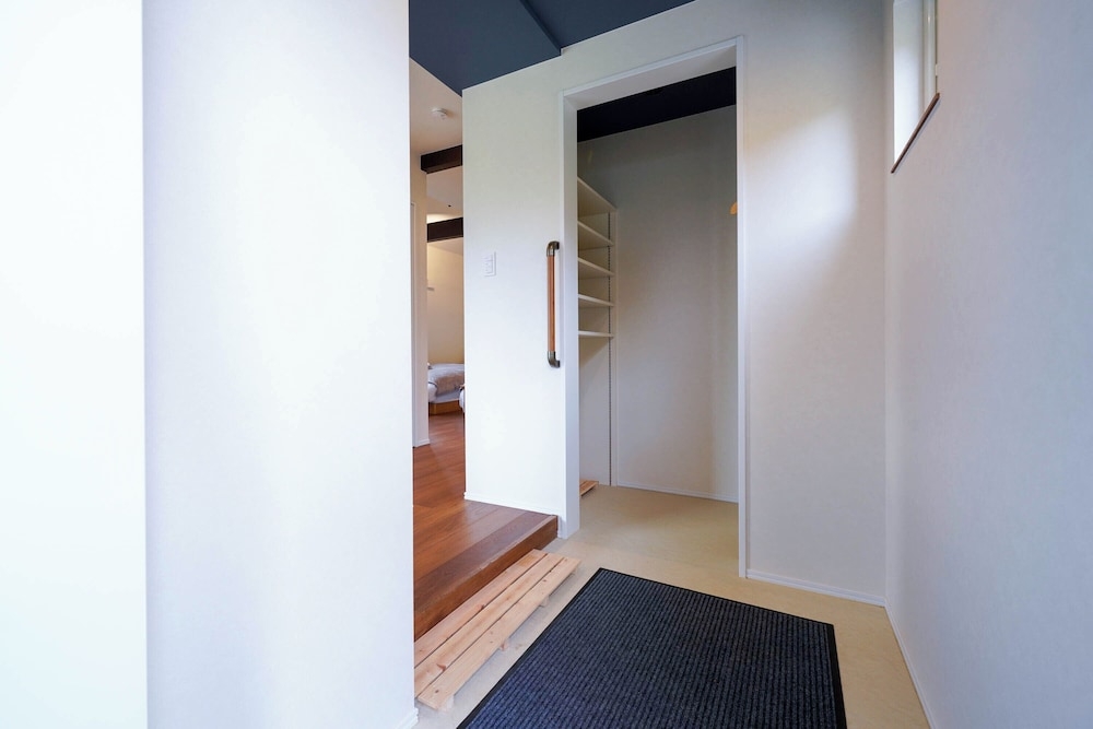 숙박 시설 정면