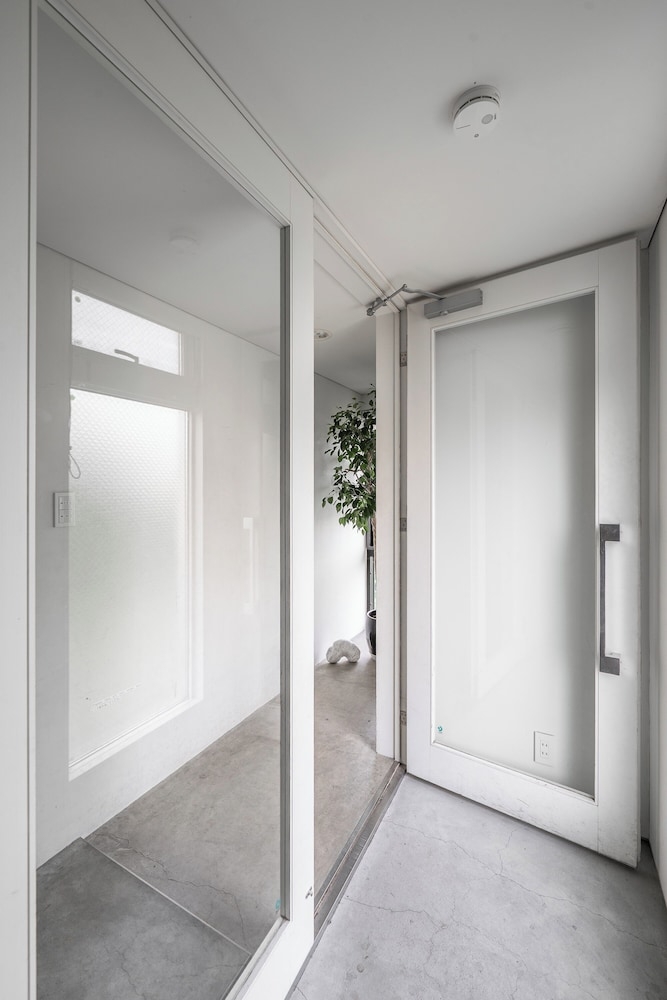 숙박 시설 정면