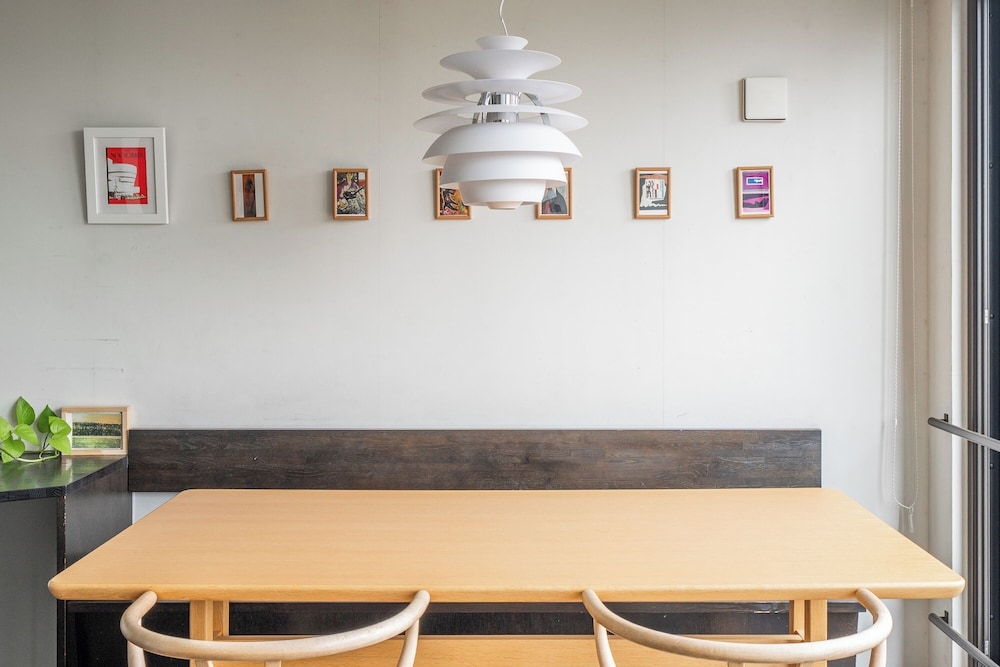 객실 내 식사 공간